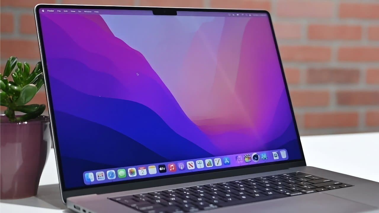 Forecasting the M5 MacBook Pro: Why Shipping Delays Aren't Reliable Indicators